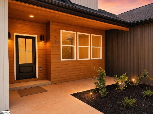 House for sale in Campobello, South Carolina