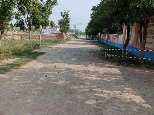 Land for sale in Hariana