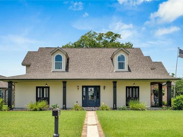 House for sale in Davis Plantation, Luling