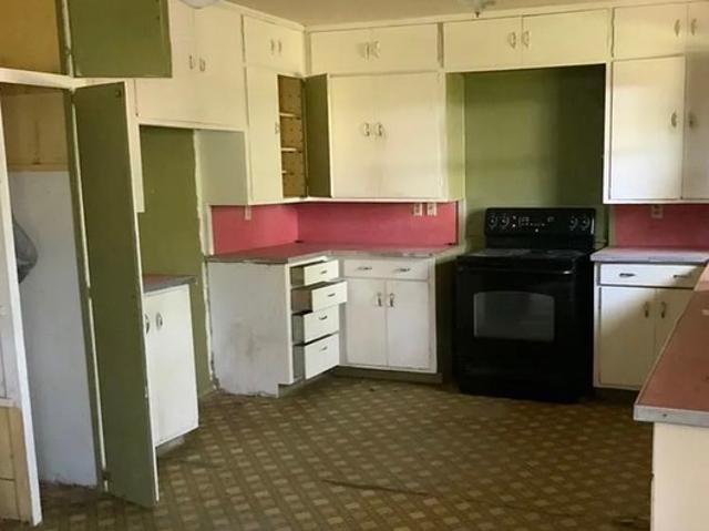 House for sale in Nixon, Texas