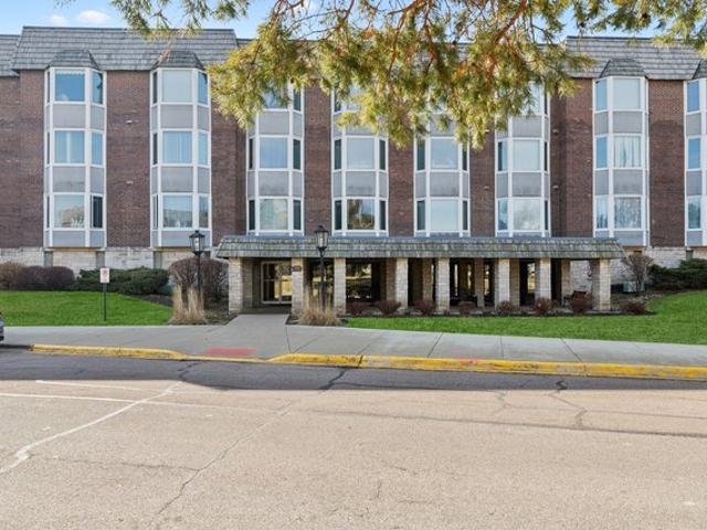 Condo for sale in Park Ridge, Illinois
