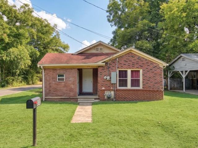 House for sale in Harrison, Texas