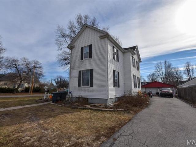 House for sale in Mount Olive, Illinois