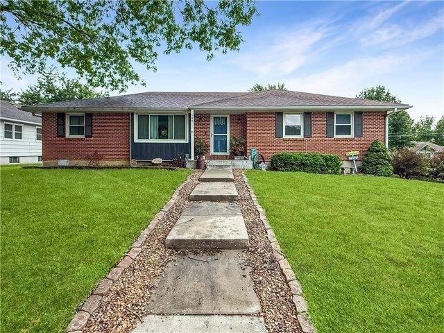 House for sale in Higginsville, Missouri