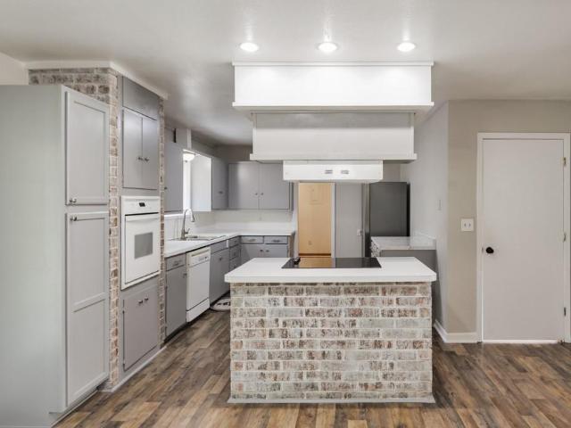 House for sale in Bowie, Texas