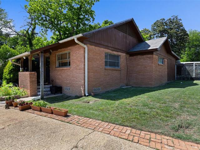 House for sale in Gladewater, Texas