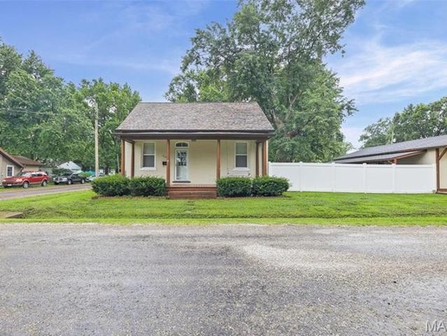 House for sale in Millstadt, Illinois