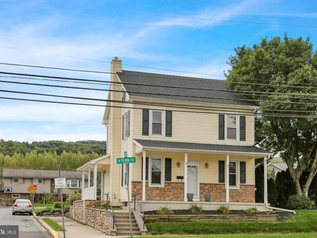 House for sale in Robesonia, Berks County