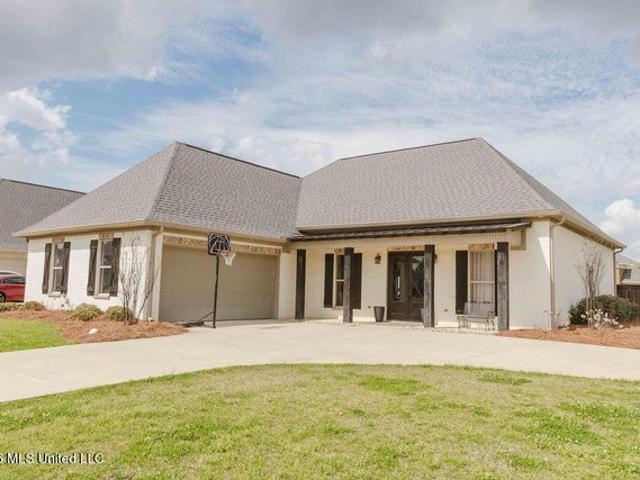 House for sale in Flowood, Rankin County, Mississippi