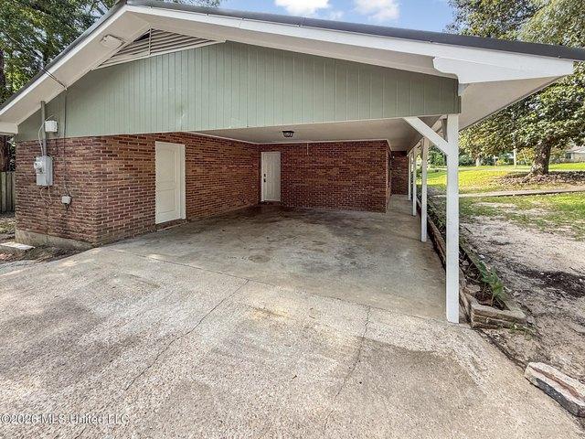 House for sale in Mccomb, Mississippi