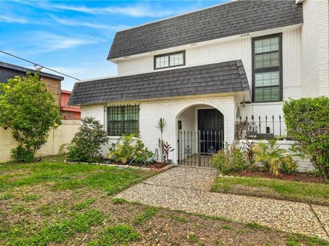 Townhouse for sale in Hidalgo, Texas