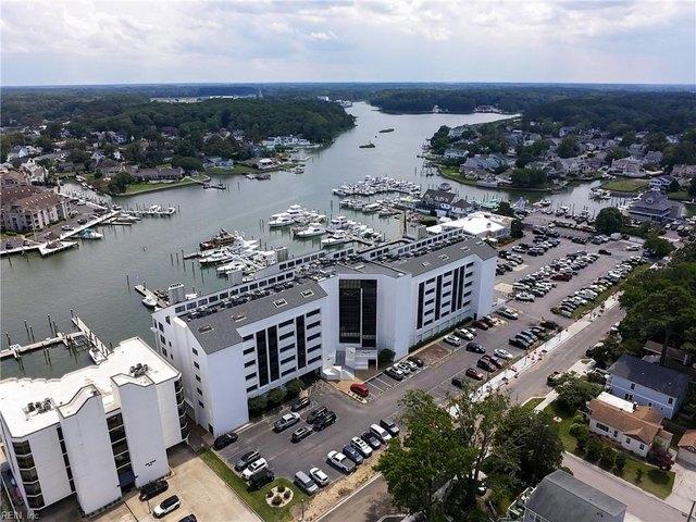 Condo for sale in Virginia