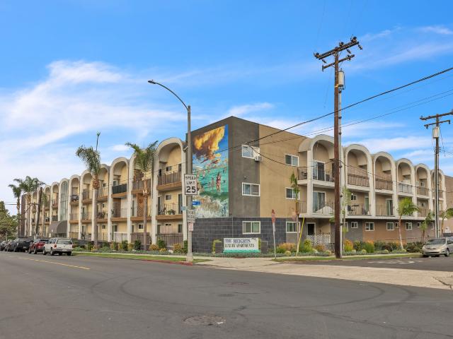 Apartment for rent in Long Beach, California