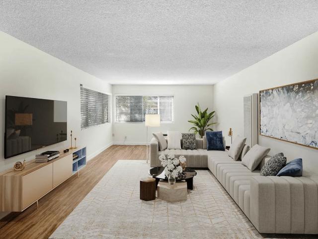 Apartment for rent in Long Beach, California