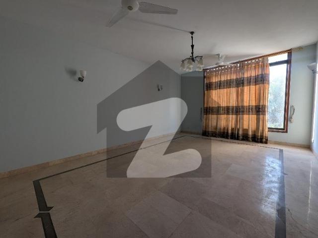 House for rent in 6 ڈی ایچ اے فیز, کراچی ڈویژن