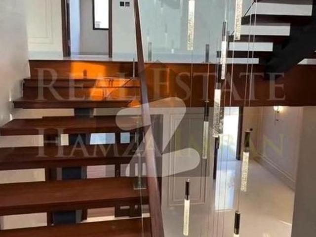 House for sale in 8 ڈی ایچ اے فیز, کراچی ڈویژن