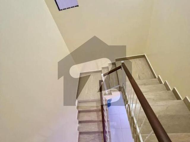 House for rent in 8 ڈی ایچ اے فیز, کراچی ڈویژن