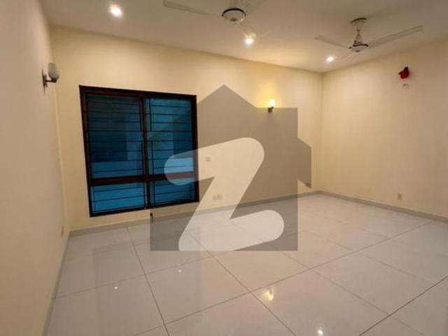 House for rent in 8 ڈی ایچ اے فیز, کراچی ڈویژن
