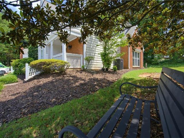 Townhouse for sale in Alpharetta, Georgia