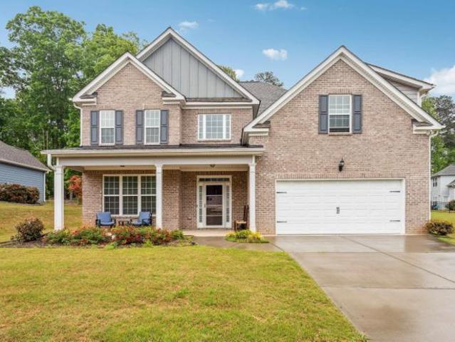 House for sale in Fairburn, Georgia