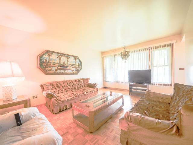 House for sale in Schiller Park, Illinois