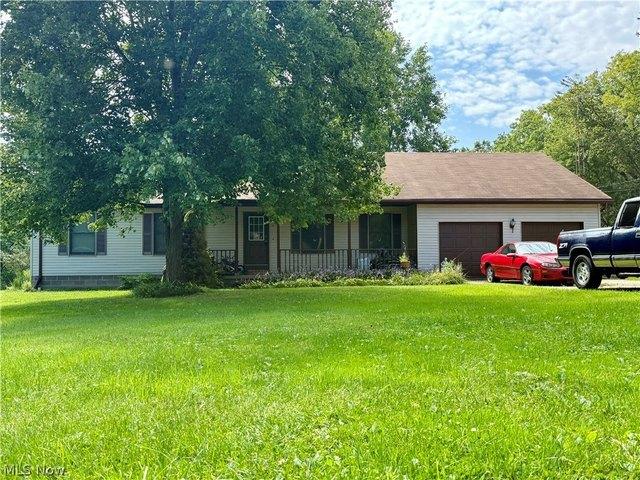 House for sale in Geneva, Ashtabula County