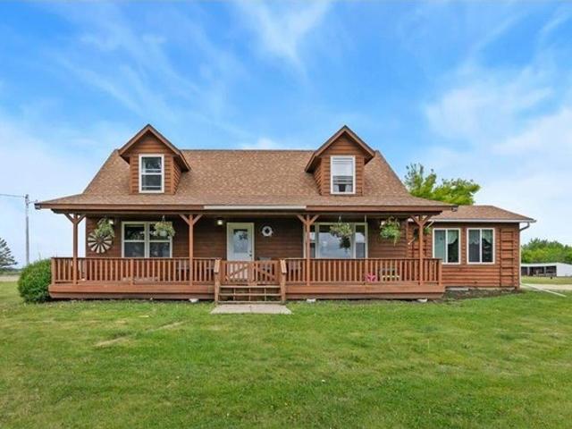 House for sale in Kenyon, Minnesota