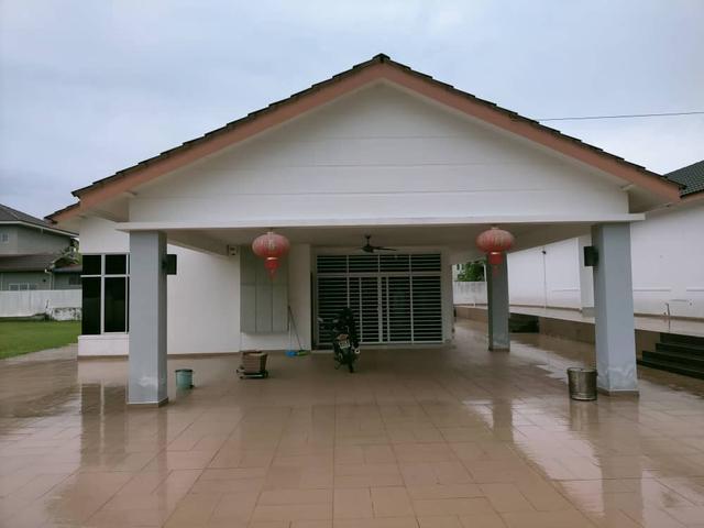 Bungalow for sale in Benta, Pahang
