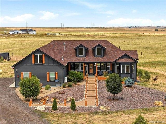 House for sale in Bennett, Colorado