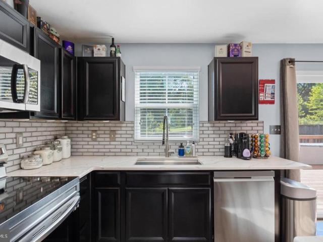 House for sale in Remington Landing, Remington