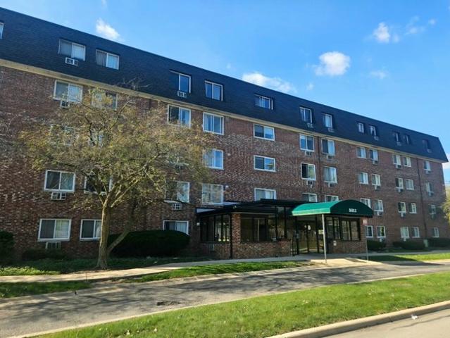 Condo for sale in Streamwood, Cook County
