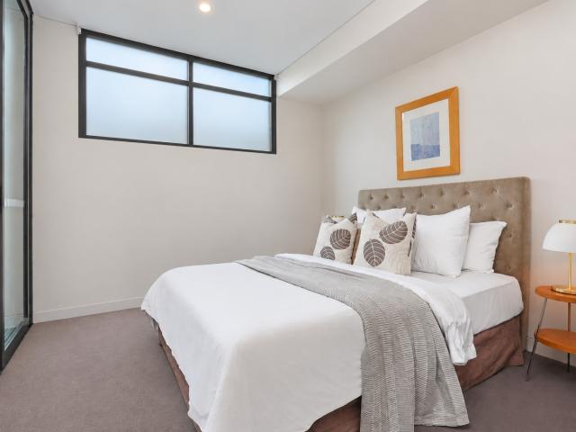 Apartment for rent in Lower North Shore, Sydney