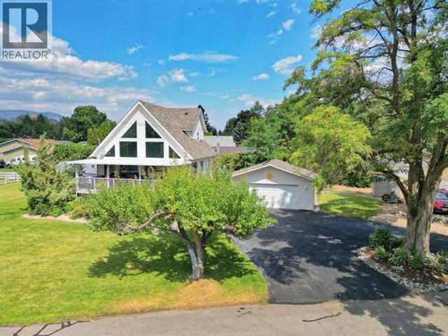 House for sale in Okanagan Falls, British Columbia