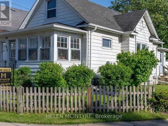 House for sale in Niagara, Ontario