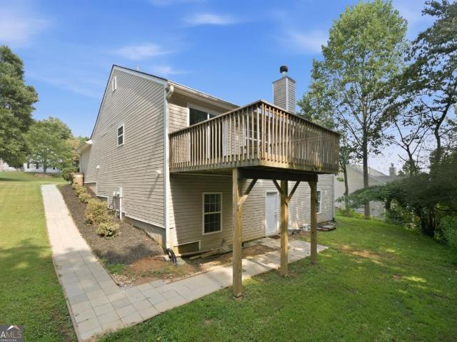 House for sale in Flowery Branch, Georgia