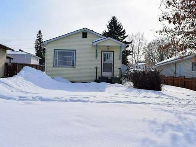 House for sale in Ponoka, Alberta