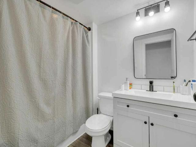 Duplex for sale in Ponoka, Alberta