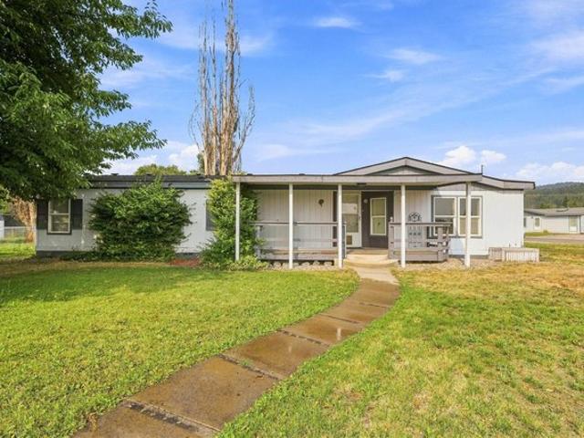 House for sale in Newman Lake, Washington