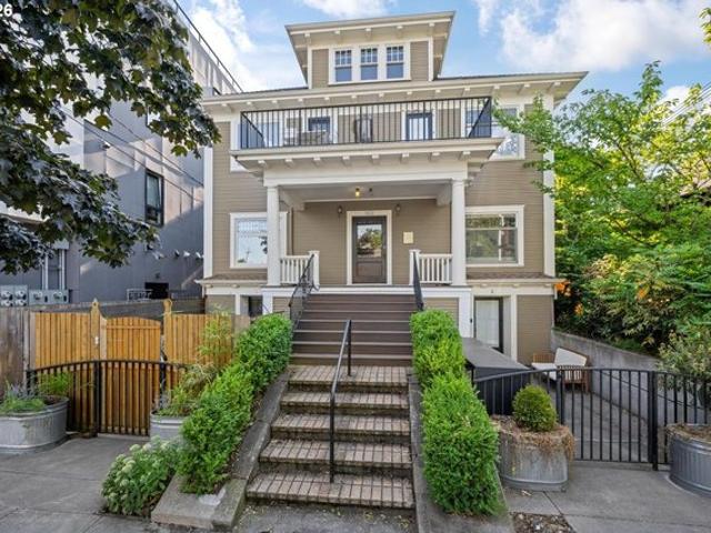 Condo for sale in Oregonia