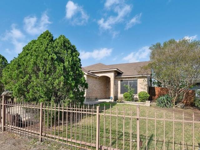 House for sale in Leesville, Texas