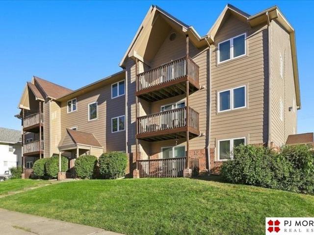 Condo for sale in Omaha, Douglas County