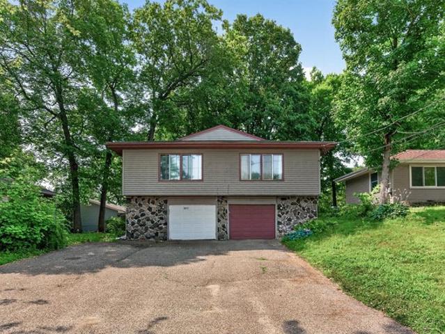 House for sale in Hennepin, Minnesota
