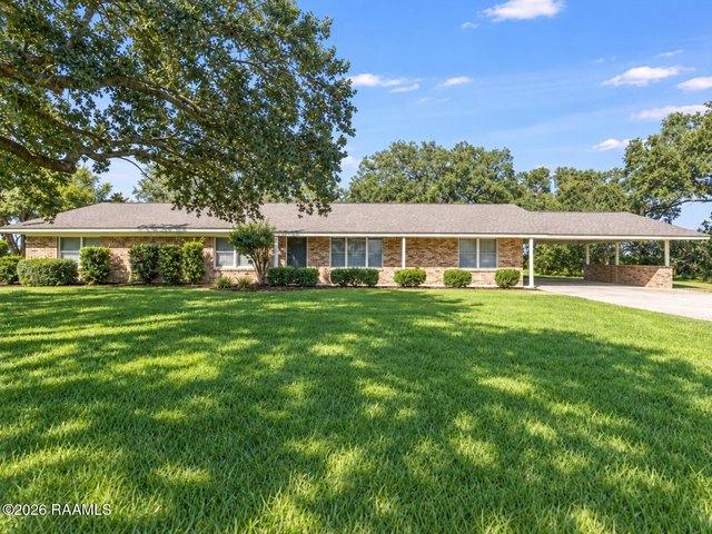 House for sale in Crowley, Acadia Parish