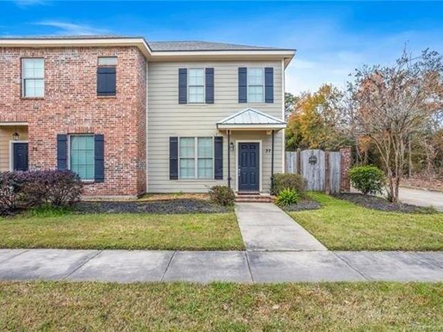 Townhouse for sale in Lake Charles