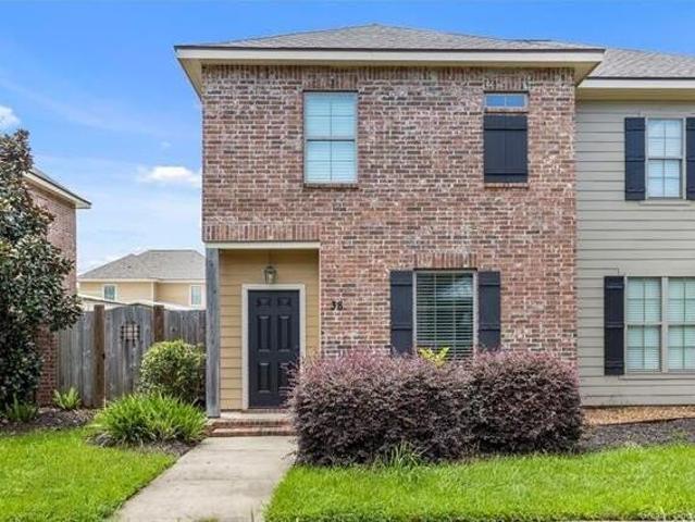 Townhouse for sale in Lake Charles