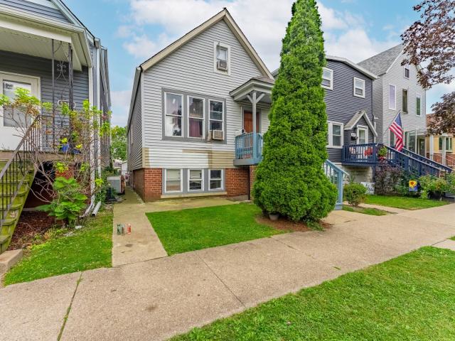 House for sale in Cicero, Illinois