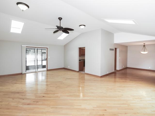 House for sale in Mchenry, Illinois