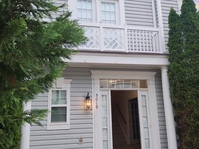 Townhouse for sale in Virginia