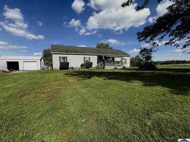 House for sale in Sullivan, Indiana