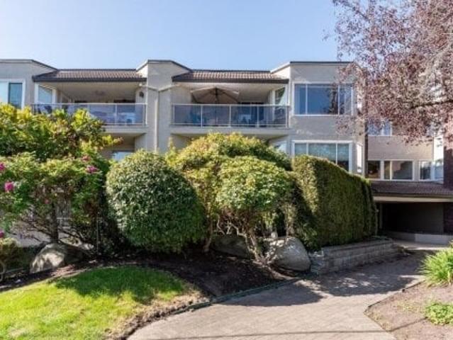 Apartment for sale in White Rock, British Columbia